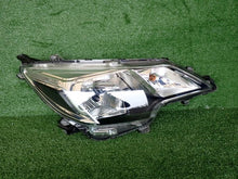Laden Sie das Bild in den Galerie-Viewer, Frontscheinwerfer Mitsubishi Space Star Rechts Scheinwerfer Headlight