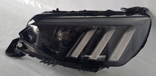 Laden Sie das Bild in den Galerie-Viewer, Frontscheinwerfer Peugeot 208 II 9823194180 LED Ein Stück (Rechts oder Links) SCH1325855108pb