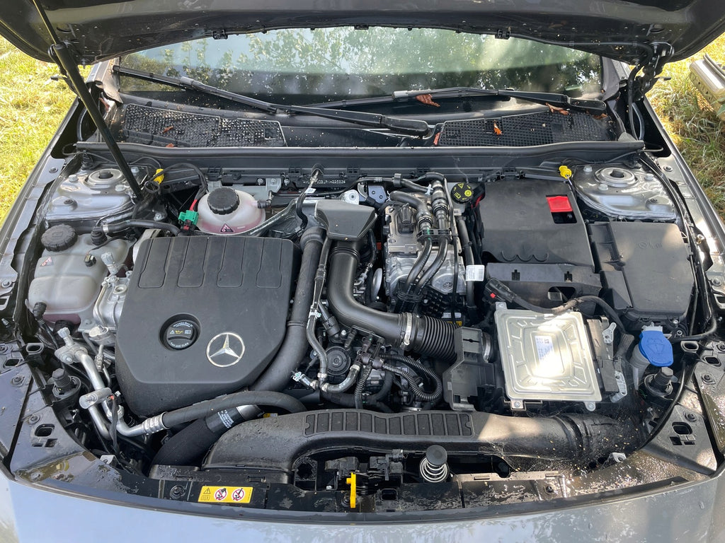 Motor Mercedes-Benz 282914 1.3 2023 Benzin Engine Unkomplett