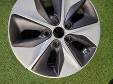 Load image into Gallery viewer, 1x Alufelge 16 Zoll 6.5&quot; 5x114.3 52910G7210 Hyundai Rim Wheel