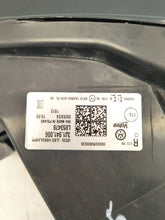 Load image into Gallery viewer, Frontscheinwerfer VW Passat 9000VR400036 Rechts Scheinwerfer Headlight SCH3262575217wa