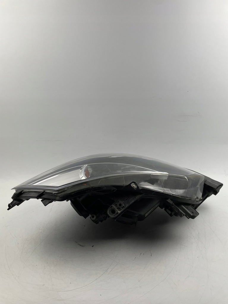 Frontscheinwerfer Renault Clio III 8200865607 Ein Stück (Rechts oder Links) SCH2613183746iw
