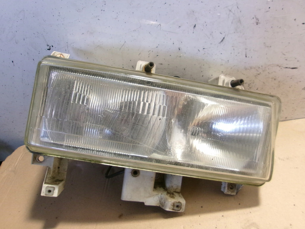 Frontscheinwerfer Mitsubishi I W 1334871 E9839408980 Rechts Headlight SCH1542073879tf