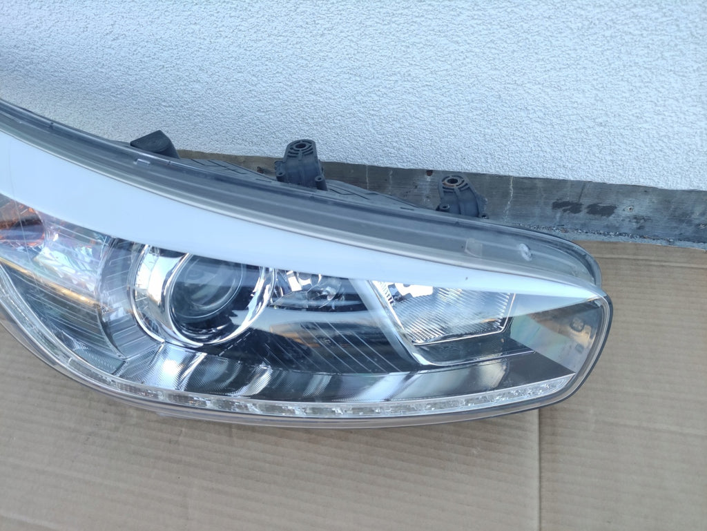 Frontscheinwerfer Kia Ceed 92102-12220 Rechts Scheinwerfer Headlight SCH4991773440rv