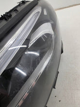 Laden Sie das Bild in den Galerie-Viewer, Frontscheinwerfer Mercedes-Benz A1779060503 Links Scheinwerfer Headlight SCH5546507897zm