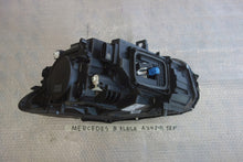 Laden Sie das Bild in den Galerie-Viewer, Frontscheinwerfer Mercedes-Benz W247 A2479062003 LED Rechts Headlight SCH8891370514lq