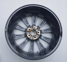 Laden Sie das Bild in den Galerie-Viewer, 1x Alufelge 19 Zoll 7.0&quot; 5x114.3 40ET Matt KE409-4E400 Nissan X-Trail Qashqai