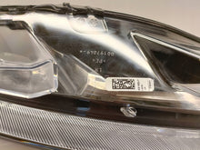 Laden Sie das Bild in den Galerie-Viewer, Frontscheinwerfer Citroën Spacetourer Vivaro A C 9808567680 Links Headlight SCH7940017028su