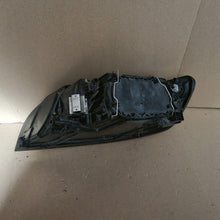 Laden Sie das Bild in den Galerie-Viewer, Frontscheinwerfer Volvo S40 31213378 Xenon Rechts Scheinwerfer Headlight SCH2504566828mg