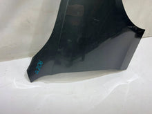 Laden Sie das Bild in den Galerie-Viewer, Kotflügel Mercedes-Benz W206 NKO3639 Vorne Rechts