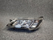Load image into Gallery viewer, Frontscheinwerfer Fiat Ducato Links Scheinwerfer Headlight SCH2422405856bh
