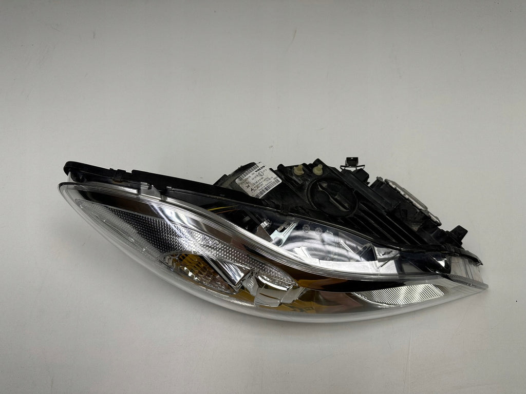 Frontscheinwerfer Volvo C30 301255282 81299800 Xenon Rechts Headlight