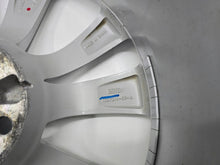 Laden Sie das Bild in den Galerie-Viewer, 1x Alufelge 19 Zoll 8.5" 5x120 35ET 102724100A Tesla Model X Rim Wheel FEL8600385983br