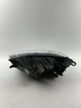 Laden Sie das Bild in den Galerie-Viewer, Frontscheinwerfer Dacia Duster 260101133R LED Rechts Scheinwerfer Headlight