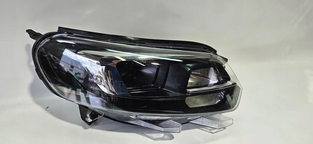 Frontscheinwerfer Opel Vivaro C Zafira Life 9832836480-00 Xenon Rechts Headlight