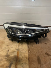 Laden Sie das Bild in den Galerie-Viewer, Frontscheinwerfer VW Id.4 11B941006B LED Rechts Scheinwerfer Headlight