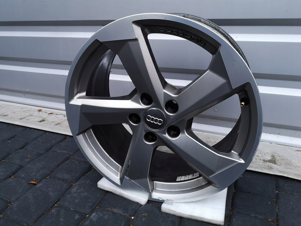 1x Alufelge 18 Zoll 8.0" 5x112 40ET Audi A3 Rim Wheel