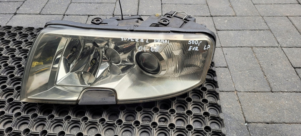 Frontscheinwerfer Skoda Superb I 24675500 Links Scheinwerfer Headlight SCH3043685152vn