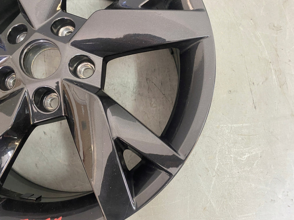 1x Alufelge 17 Zoll 6.5" 5x112 46ET Glanz Silber 5E3601025AC Skoda Octavia Iv