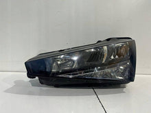 Laden Sie das Bild in den Galerie-Viewer, Frontscheinwerfer Skoda Scala 657941015 Links Scheinwerfer Headlight SCH1613297640in
