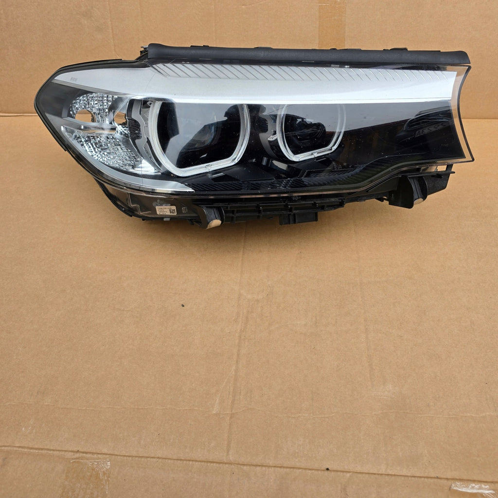Frontscheinwerfer BMW 5 G31 G30 8499112-03 LED Rechts Scheinwerfer Headlight SCH9373814400cr