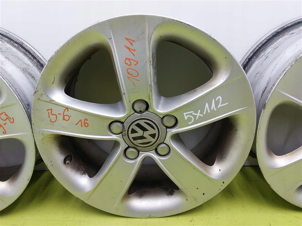 4x Alufelge 16 Zoll 6.5" 5x112 50ET Matt Silber 5PO601025F Audi I Rim Wheel FEL9609156843av