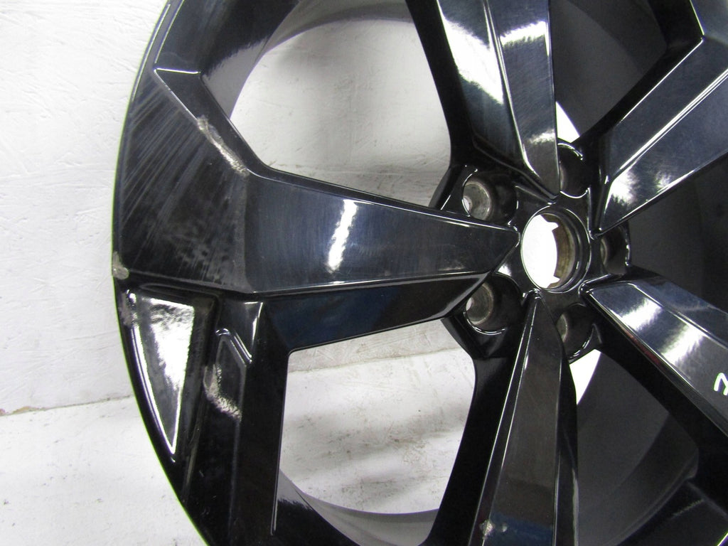 1x Alufelge 19 Zoll 7.5" 5x114.3 35ET R09901 Nissan Juke Rim Wheel