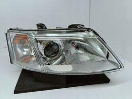 Frontscheinwerfer Saab 9-3 93 1LL008380-44 155818-00 Xenon Rechts oder Links