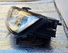 Load image into Gallery viewer, Frontscheinwerfer Audi A4 B9 711451000173 Xenon Links Scheinwerfer Headlight