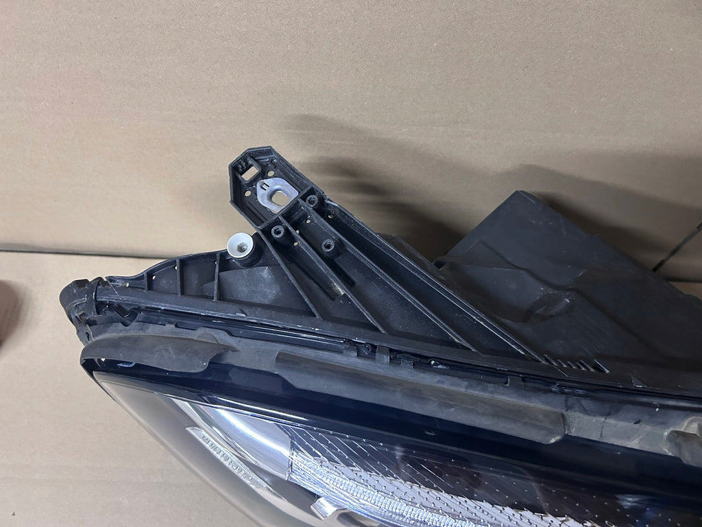 Frontscheinwerfer Mercedes-Benz W246 Full LED Rechts Scheinwerfer Headlight SCH4665307190es