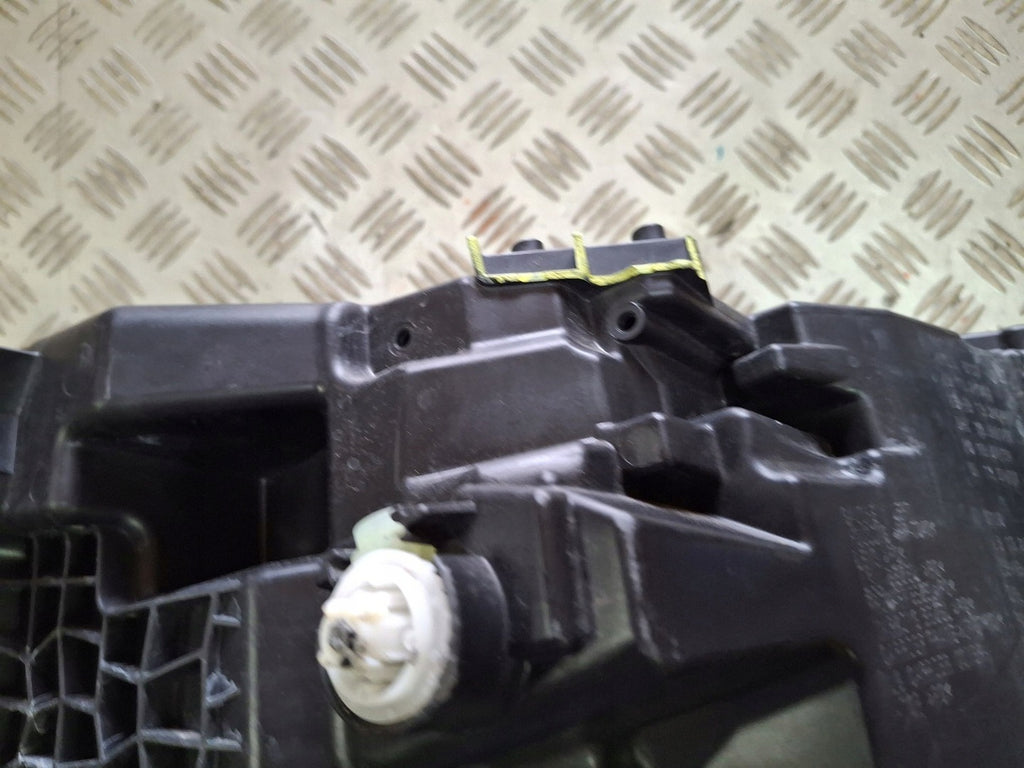 Frontscheinwerfer Renault I 260606388 LED Ein Stück (Rechts oder Links) SCH9890661418uw