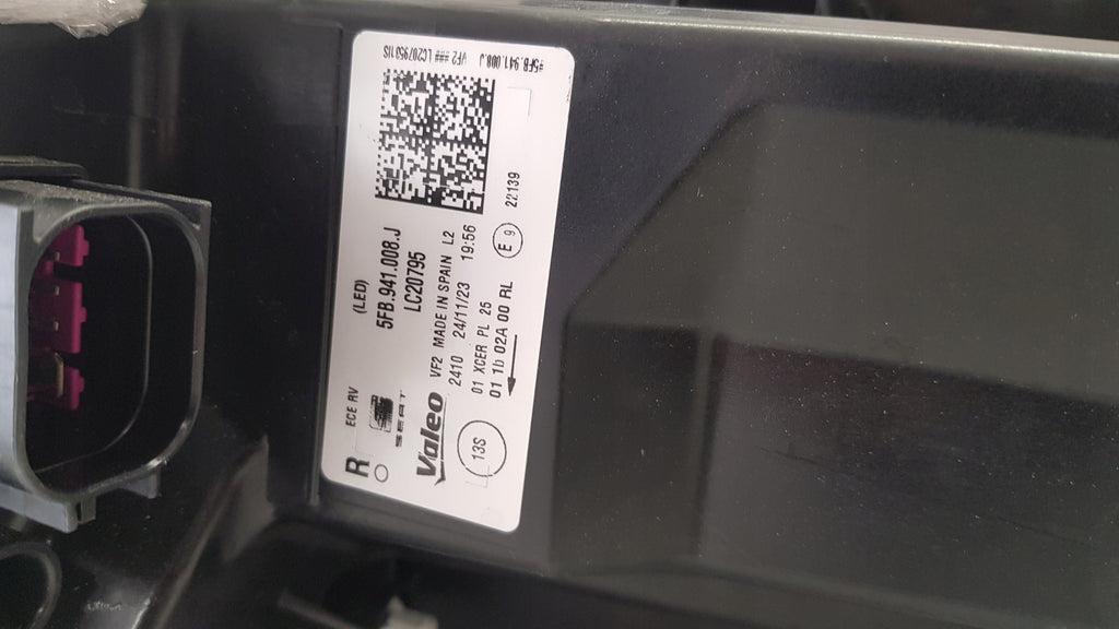 Frontscheinwerfer Seat Leon 5FB941008J LED Ein Stück (Rechts oder Links)