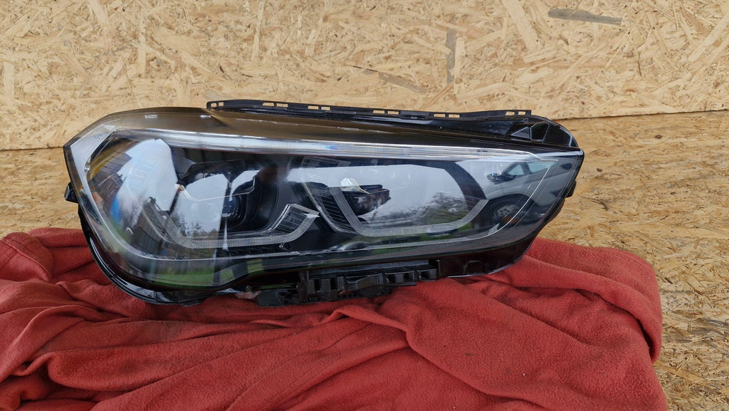 Frontscheinwerfer BMW X1 F48 5A01178-03 LED Rechts Scheinwerfer Headlight SCH5804970309ra