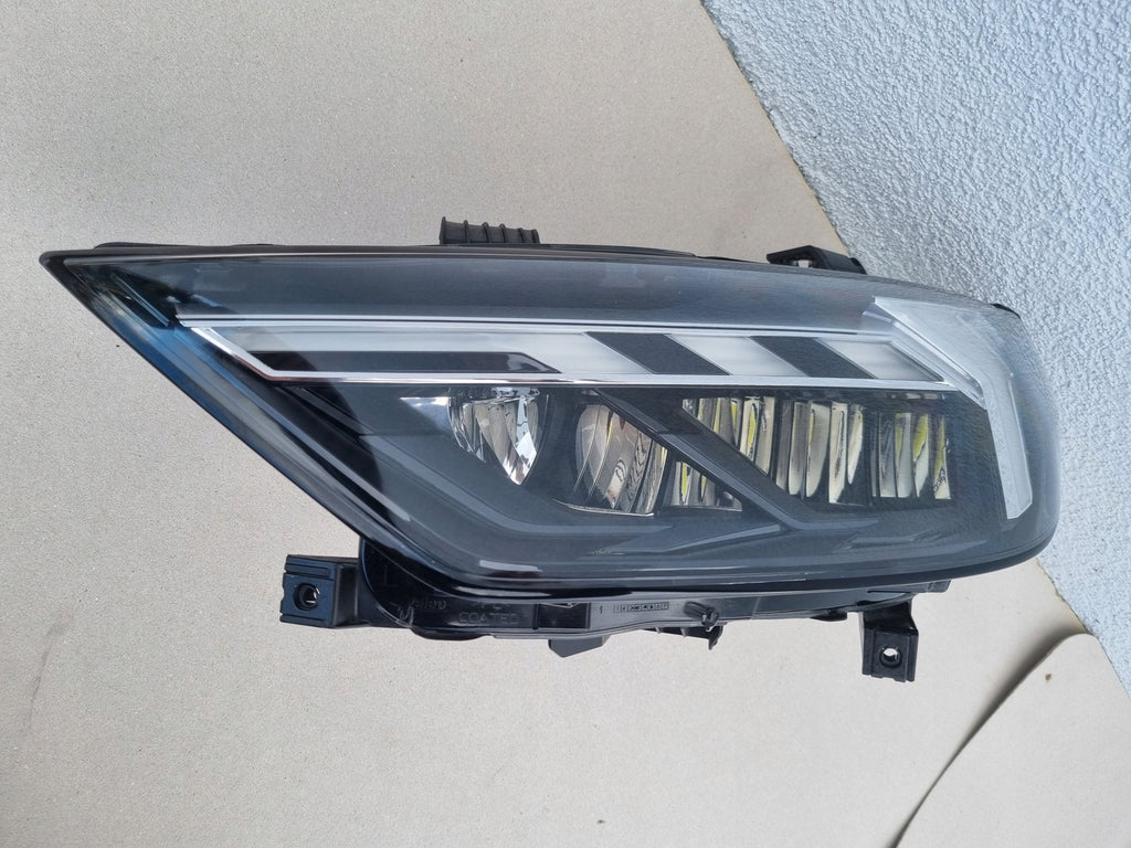 Frontscheinwerfer Audi A1 82A941033 LED Links Scheinwerfer Headlight