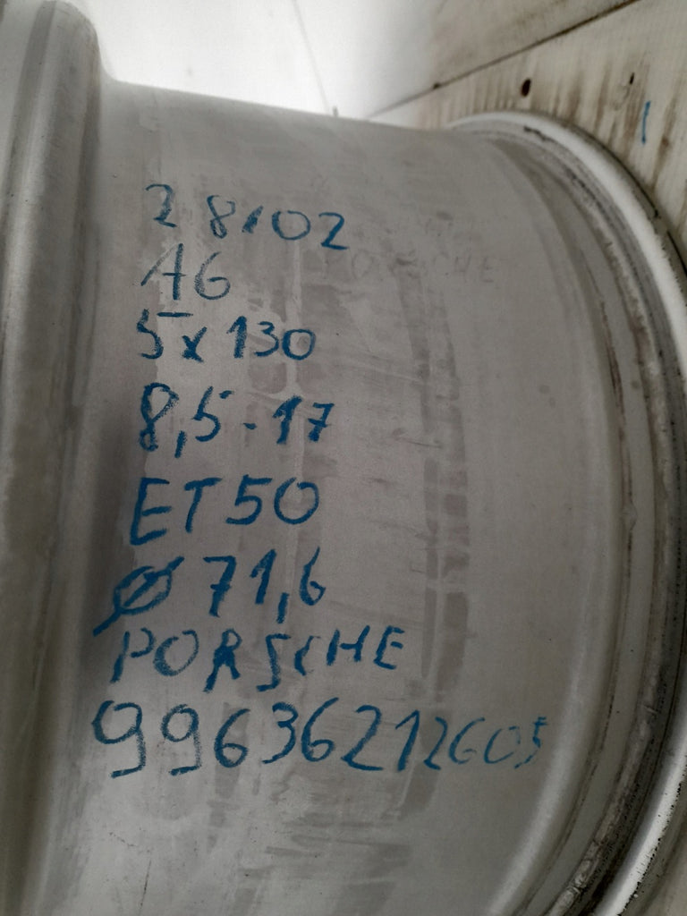 1x Alufelge 17 Zoll 8.5" 5x130 50ET Glanz Silber 99636212605 Porsche Rim Wheel FEL8067361333qq