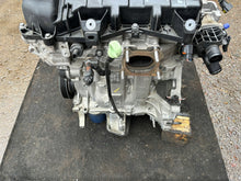 Laden Sie das Bild in den Galerie-Viewer, Motor Peugeot 208 II HM05 10KRAB 1.2 VTI 14TKm 2023 Benzin Engine Unkomplett