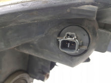 Laden Sie das Bild in den Galerie-Viewer, Frontscheinwerfer Toyota Corolla Verso 7357230400 Rechts Scheinwerfer Headlight SCH5589556924bf