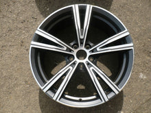 Load image into Gallery viewer, 1x Alufelge 19 Zoll 8.0" 5x112 27ET 8089896 BMW G21 G20 Rim Wheel FEL6625559749ev