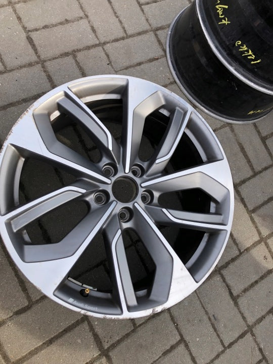 1x Alufelge 19 Zoll 8.0" 5x112 45ET Matt Graphit 81A601025AC Audi Mg Rim Wheel FEL8082270179qa