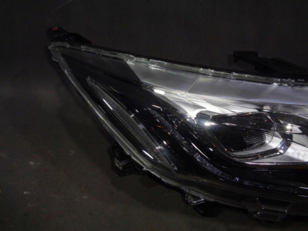 Frontscheinwerfer Mitsubishi Eclipse Cross I 8301D072 LED Rechts Headlight SCH4278630712zm
