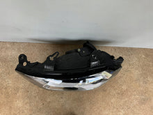 Load image into Gallery viewer, Frontscheinwerfer Audi A1 82A941003 LED Links Scheinwerfer Headlight