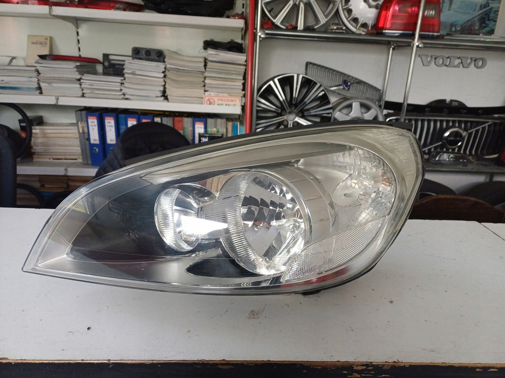 Frontscheinwerfer Volvo V60 S60 31299994 Links Scheinwerfer Headlight SCH3223476300tl