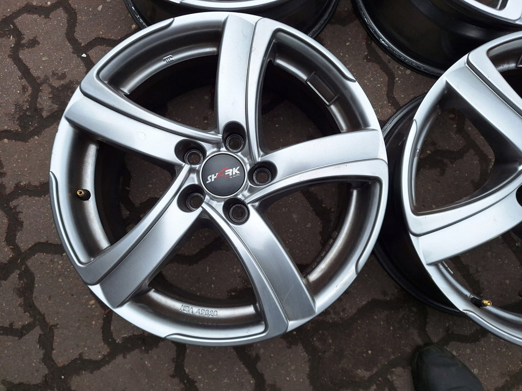 4x Alufelge 17 Zoll 7.5" 5x114.3 47ET KBA47528 Honda Civic I Cr-V Accord FEL5712585594wt