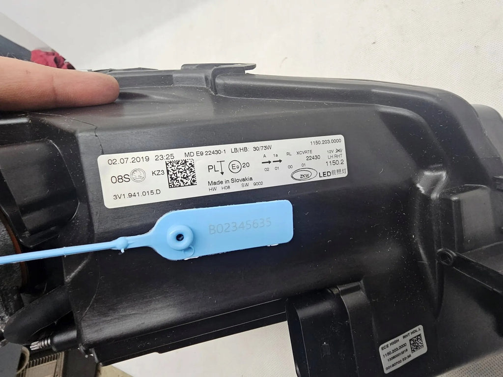 Frontscheinwerfer Skoda Superb III 3V1941015D Links Scheinwerfer Headlight