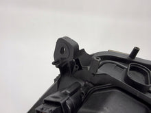 Laden Sie das Bild in den Galerie-Viewer, Frontscheinwerfer Opel Astra Xenon Rechts Scheinwerfer Headlight SCH5520417804hv