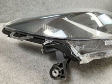 Laden Sie das Bild in den Galerie-Viewer, Frontscheinwerfer Toyota Corolla LED Ein Satz Scheinwerfer Headlight SCH9170580699hn