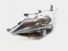Laden Sie das Bild in den Galerie-Viewer, Frontscheinwerfer Toyota Auris 8115002E21 89907727 Links Scheinwerfer Headlight SCH1736666478tf
