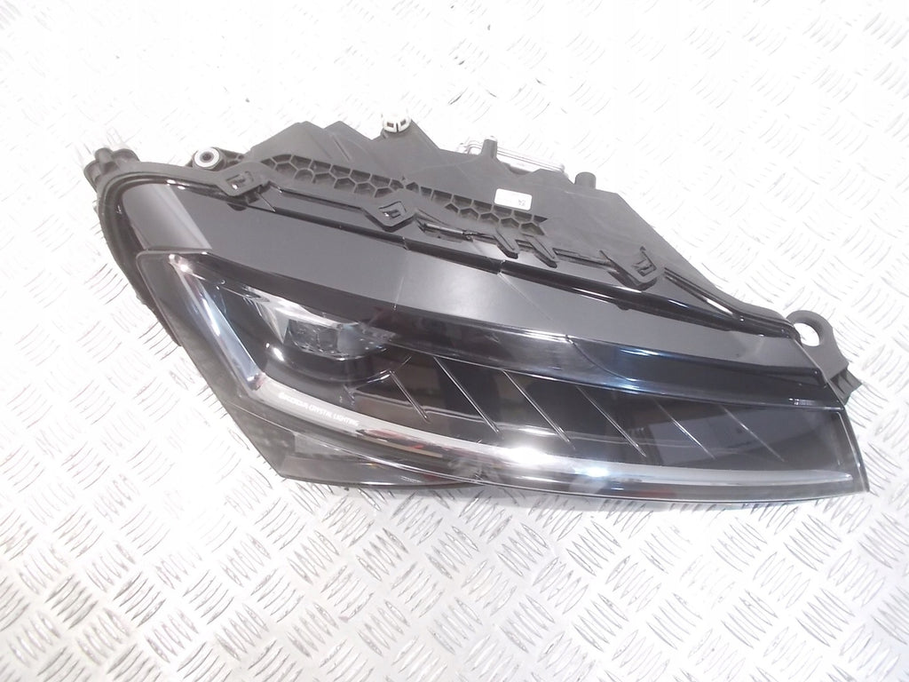 Frontscheinwerfer Skoda Superb III 3V1941016D Full LED Rechts Headlight