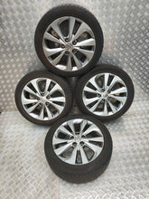 Laden Sie das Bild in den Galerie-Viewer, 4x Alufelge 17 Zoll 7.0" 5x114.3 50ET 5742782 Toyota Corolla Verso Rim Wheel FEL4021488051po