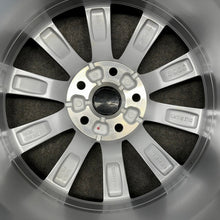 Load image into Gallery viewer, 1x Alufelge 17 Zoll 7.0" 5x112 40ET Glanz Silber 3G0601025D VW Passat Rim Wheel FEL2441236890vg